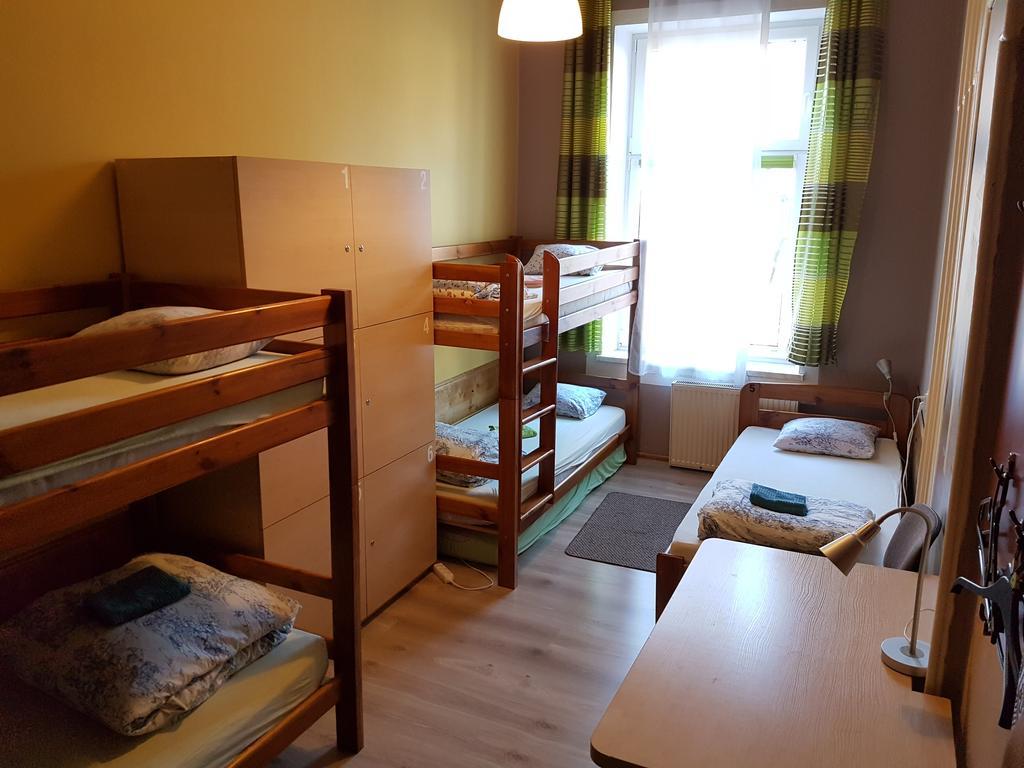 Bed 5-Bed Mixed Dormitory Room